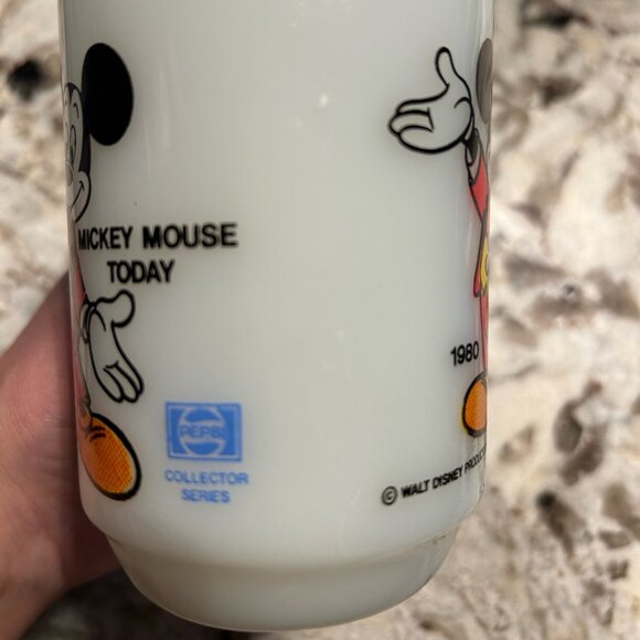 Vintage Mickey Mouse Milk Glass Mug 1980's Pepsi Collector Series - Picture 7 of 7